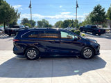 Used 2021 Toyota Sienna XLE image 3