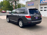 Used 2011 Toyota Highlander SE image 3