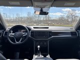 Used 2023 Volkswagen Atlas SE image 5