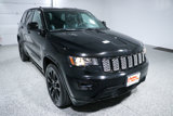 Used 2017 Jeep Grand Cherokee Altitude image 5