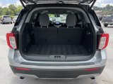 Used 2022 Ford Explorer Limited w/ Equipment Group 301A image 6