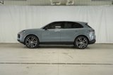 Certified 2024 Porsche Cayenne image 2