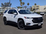 Used 2021 Chevrolet Traverse LT image 3
