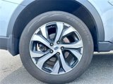 Used 2022 Subaru Outback Limited image 3