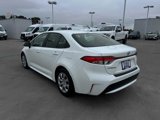 Used 2022 Toyota Corolla LE image 3