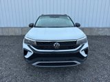 Used 2024 Volkswagen Taos SE w/ Panoramic Sunroof Package image 2