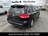 Used 2014 Toyota Sienna LE image 5