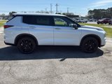 Used 2023 Mitsubishi Outlander SE image 6