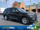 Used 2023 Ford Explorer XLT w/ Equipment Group 202A image 2