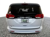 Used 2023 Chrysler Voyager LX image 5