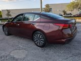Used 2023 Nissan Altima 2.5 SV image 3