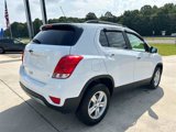 Used 2019 Chevrolet Trax LT w/ LT Convenience Package image 4