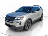 Used 2018 Ford Explorer XLT w/ Equipment Group 202A image 3