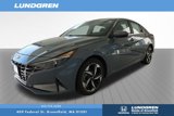 Used 2022 Hyundai Elantra SEL w/ Convenience + Premium Package image 3