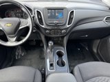 Used 2018 Chevrolet Equinox LT image 2