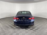 Used 2018 Chevrolet Malibu LT image 4
