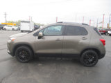 Used 2022 Chevrolet Trax LT w/ Sport Edition image 2