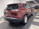 Used 2020 Jeep Cherokee Latitude w/ Cold Weather Group image 4