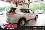 Used 2015 Nissan Rogue SV image 3