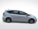 Used 2017 Toyota Prius V Four image 5