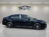 Used 2024 Toyota Camry SE image 6