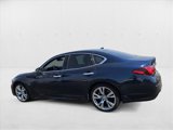 Used 2019 INFINITI Q70 Luxe w/ Proactive Package image 4