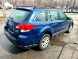 Used 2011 Subaru Outback 2.5i image 6