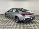 New 2025 Hyundai Elantra Blue image 5