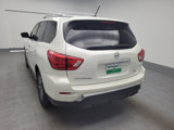 Used 2017 Nissan Pathfinder SL image 6