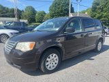 Used 2010 Chrysler Town & Country LX image 3