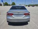 Used 2018 Toyota Camry LE image 4