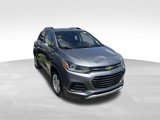 Used 2019 Chevrolet Trax LT w/ LT Convenience Package image 2