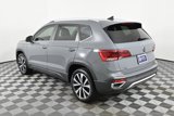 Certified 2022 Volkswagen Taos SE image 6