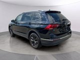 Certified 2022 Volkswagen Tiguan SE image 3