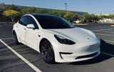 Used 2022 Tesla Model 3 Standard Range image 2
