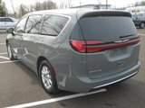 Certified 2023 Chrysler Pacifica Touring-L image 3