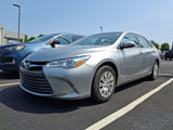 Used 2015 Toyota Camry LE image 3
