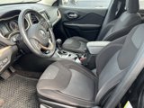Used 2017 Jeep Cherokee Latitude w/ Cold Weather Group image 5