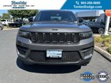 Used 2023 Jeep Grand Cherokee Altitude image 3