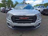 New 2022 GMC Terrain SLE w/ Driver Convenience Package image 2