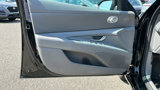 Certified 2022 Hyundai Elantra SE image 6