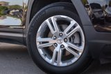 Used 2022 GMC Terrain SLE image 2