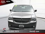 Used 2019 Dodge Grand Caravan SXT w/ Driver Convenience Group image 3