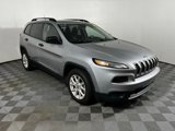 Used 2017 Jeep Cherokee Sport image 3