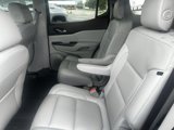 Used 2019 GMC Acadia SLT image 3