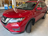 Used 2017 Nissan Rogue SV image 3