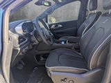 New 2025 Chrysler Pacifica Limited image 4
