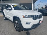 Used 2018 Jeep Grand Cherokee Limited image 2