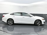 Used 2022 Chevrolet Malibu Premier image 2