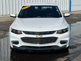 Used 2018 Chevrolet Malibu LT image 2